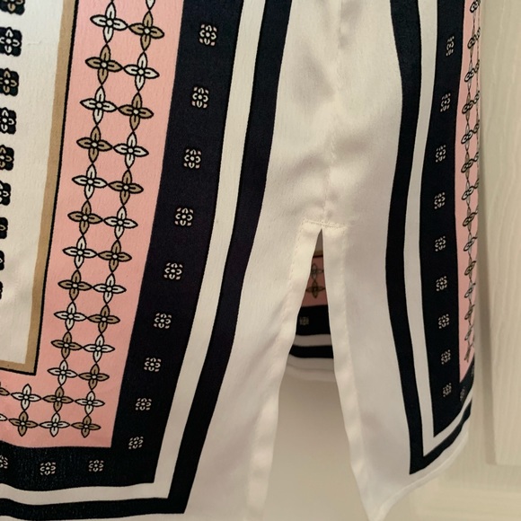 Ann Taylor Shell Top - Picture 4 of 8